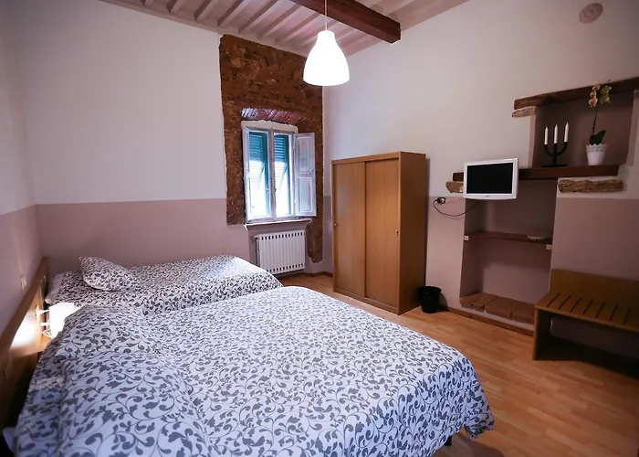 Livorno Hotel